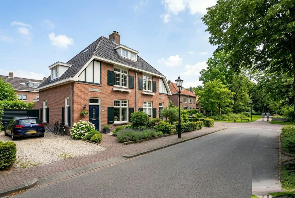 Twee-onder-één-kap met parkzicht — Robert Scottlaan 45, Utrecht