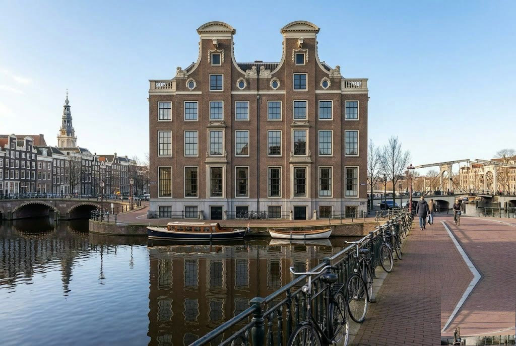 Bovenwoning met twee verdiepingen — Prinsengracht 805, Amsterdam